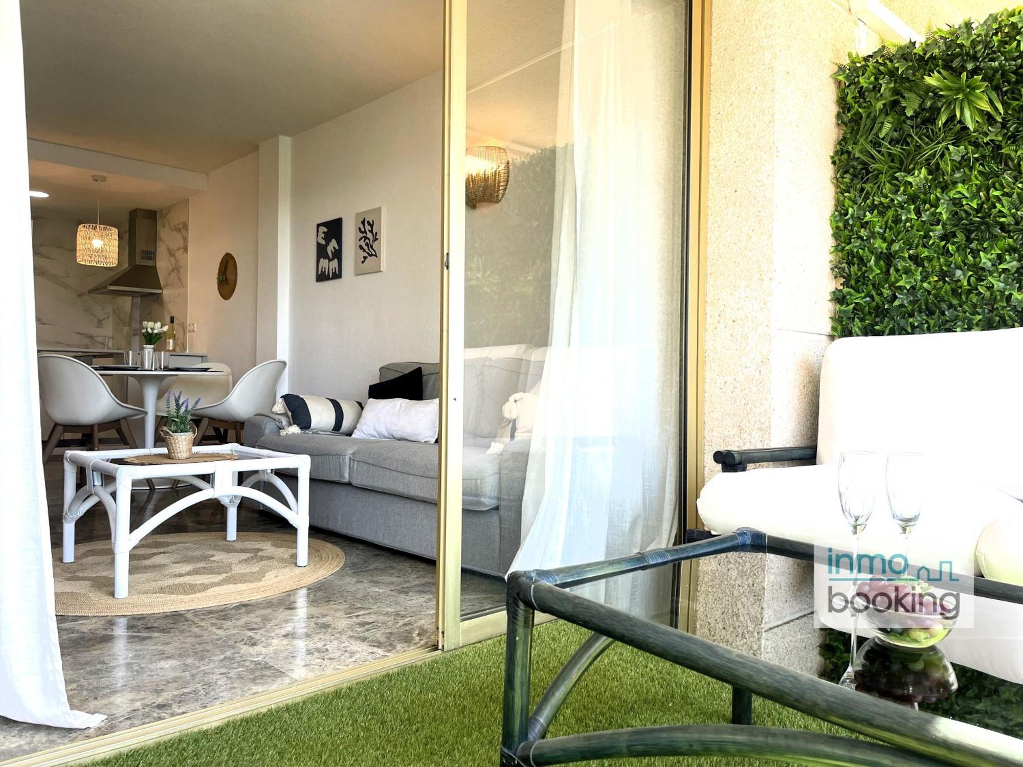 סאלו Sun Beach Cala Dorada מראה חיצוני תמונה