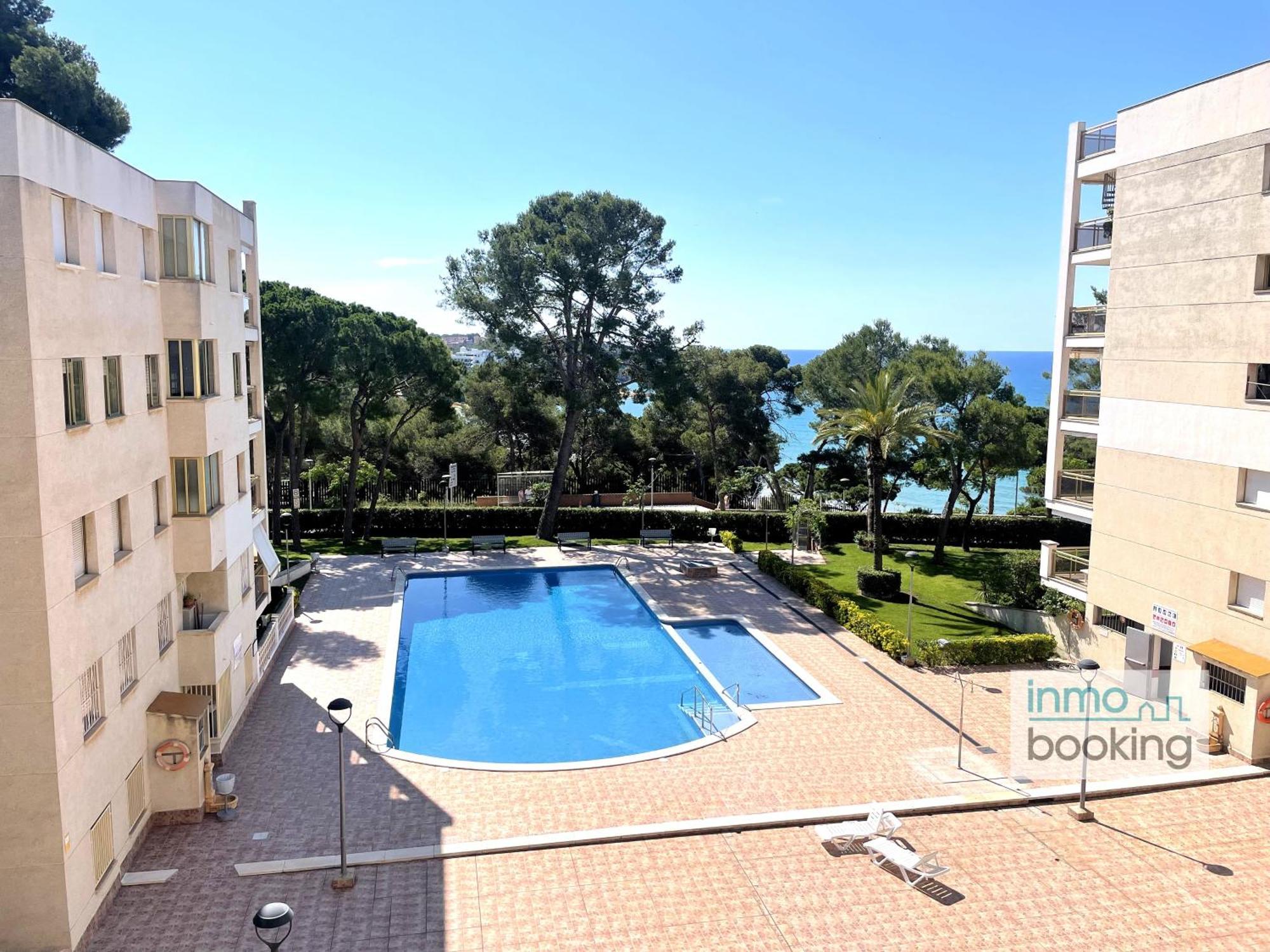 סאלו Sun Beach Cala Dorada מראה חיצוני תמונה