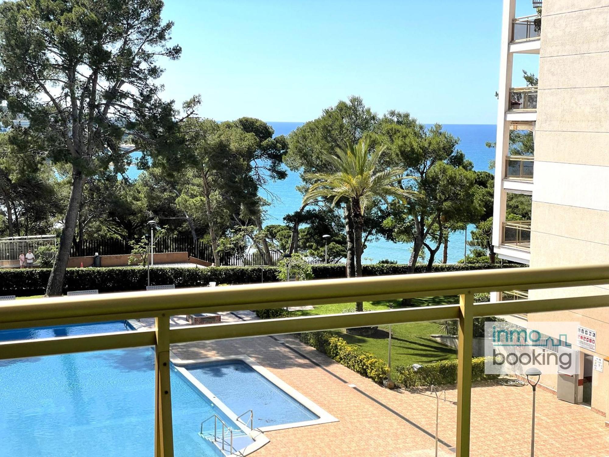 סאלו Sun Beach Cala Dorada מראה חיצוני תמונה