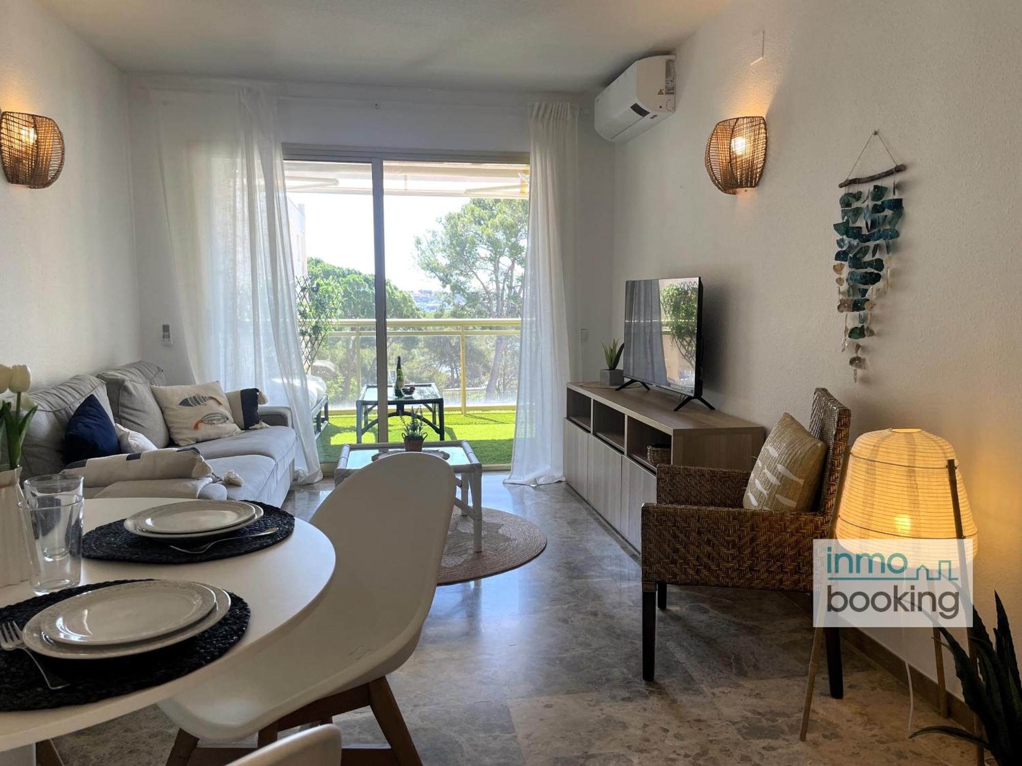 סאלו Sun Beach Cala Dorada מראה חיצוני תמונה