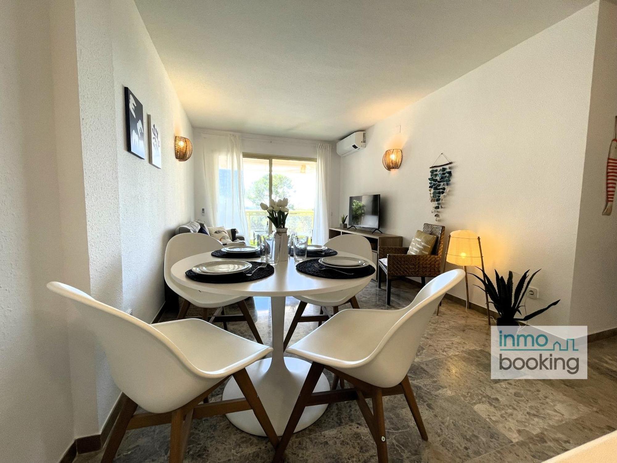 סאלו Sun Beach Cala Dorada מראה חיצוני תמונה
