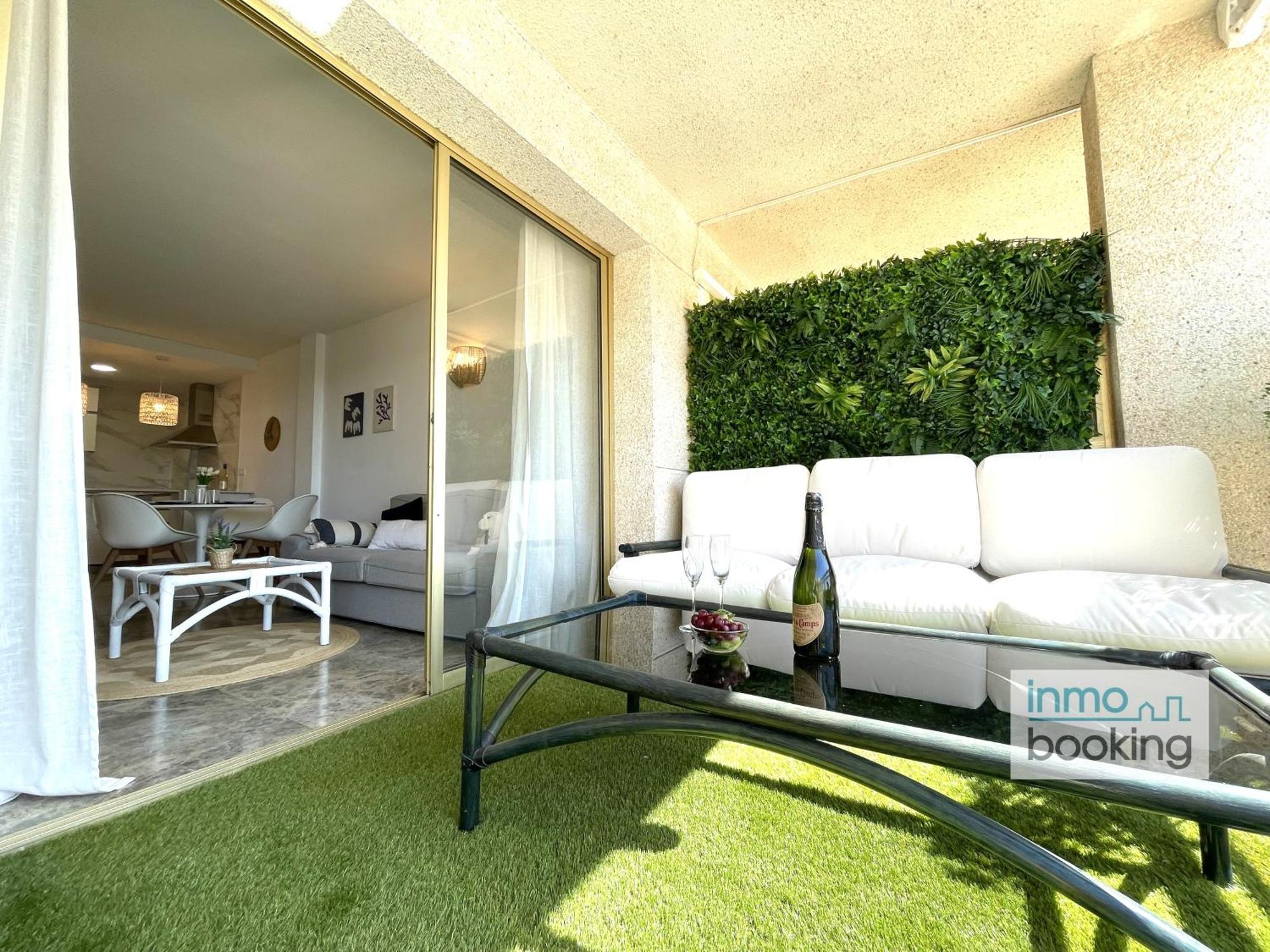 סאלו Sun Beach Cala Dorada מראה חיצוני תמונה