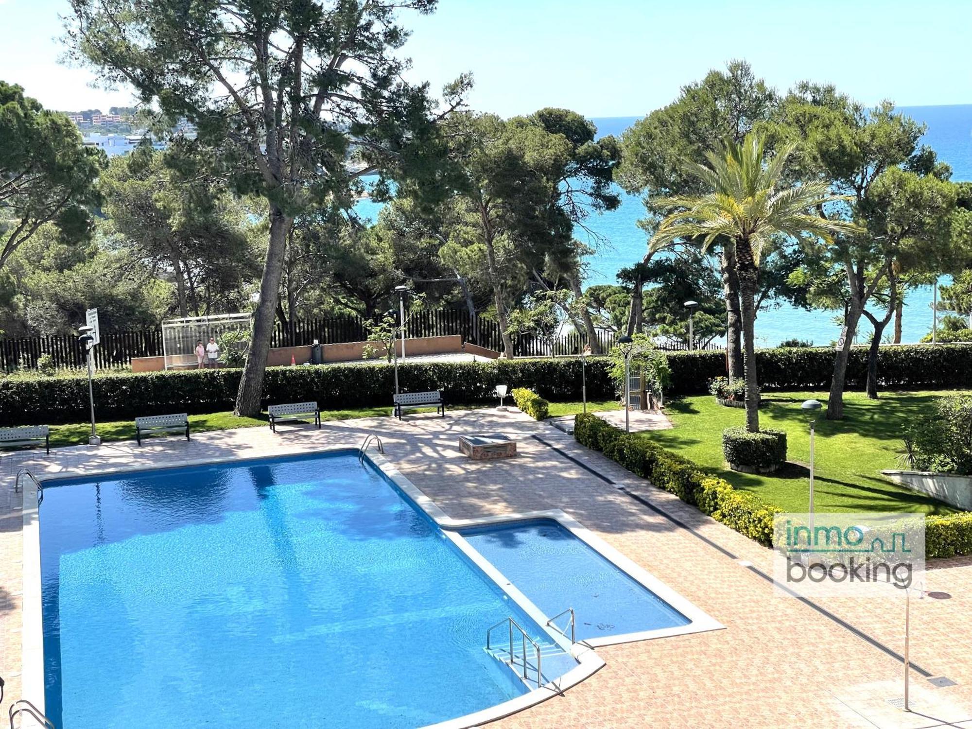 סאלו Sun Beach Cala Dorada מראה חיצוני תמונה