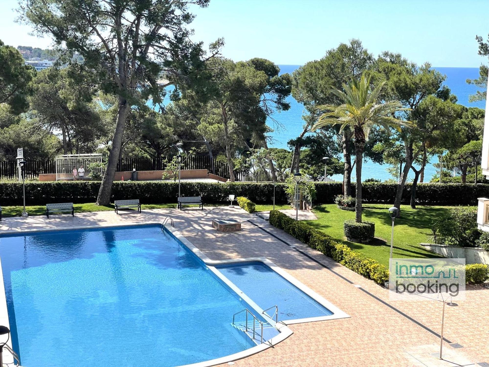 סאלו Sun Beach Cala Dorada מראה חיצוני תמונה